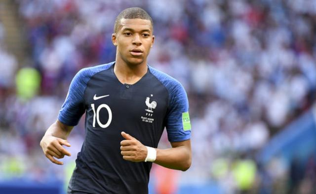 梅西：离开巴萨并非如我所愿，但我对巴萨的深情永恒不灭（梅西：离开巴萨非我本意，对巴萨的深情永不褪色）